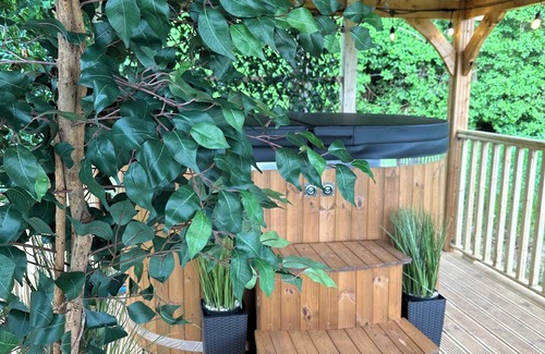 Southwell RV Rental | Southwell Retreat Glamping Pods