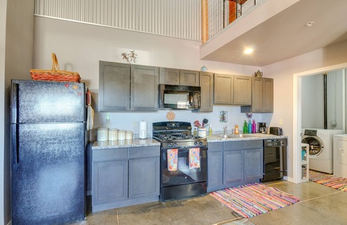 Del Norte Apartment | Southwest Colorado Getaway Near Skiing & Hiking!