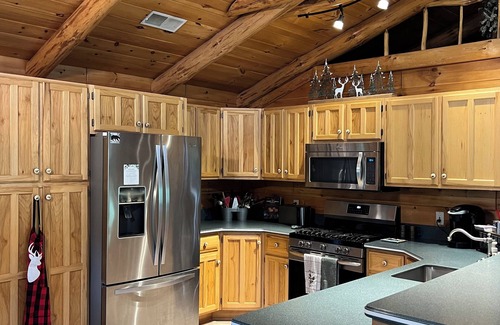 Plainwell Cabin | Southwest Michigan log cabin