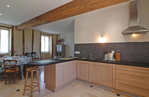 Pays de Mortagne-au-Perche Cottage | Spacieuse longère avec jardin, spa et activités familiales au cœur de la nature