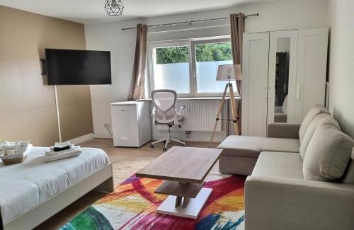 Woippy Apartment | Spacieux 120m - 3ch' - 9pers' - 4TV - Streaming