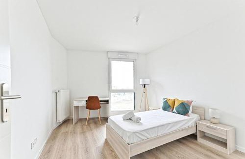 Colombes Apartment | Spacieux 3 chambres avec balcon - Colombes