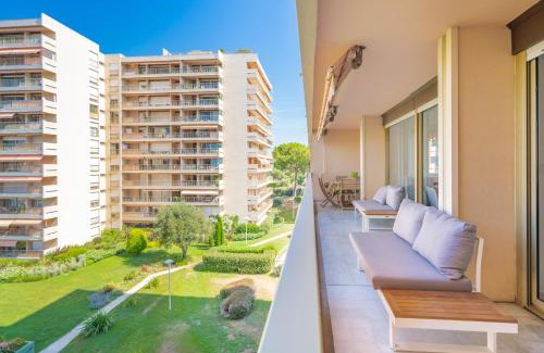 Antibes Apartment | Spacieux 3 pièces avec piscine et tennis