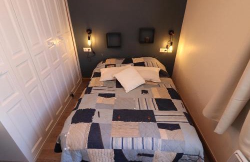 Le Lavachet Apartment | Spacieux Appart 65m² Ski aux Pieds à Tignes – 6 Pers., Wifi, Balcon - FR-1-502-473