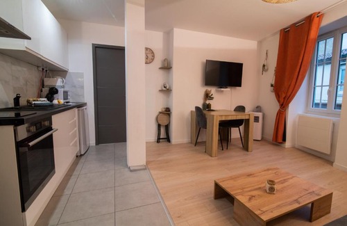 Alpes-Romans Apartment | Spacieux et douillet T2 au centre