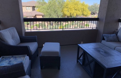Desert View Village Condo | Spacious 1800sqft Condo with Mountain View’s next to Dove Valley Ranch Golf Club