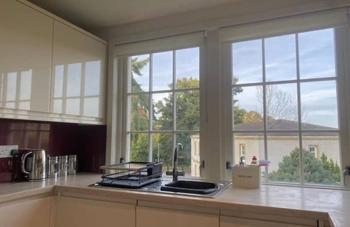 Inverness Apartment | Spacious 2-bed with Free Parking