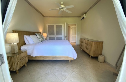 Merlin Bay Resort | Spacious 2 bedroom apartment at Sugar Hill Resort, pools, tennis court