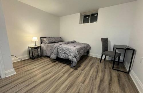 Wexford House | Spacious 2 Bedroom, 2 Bath Suite