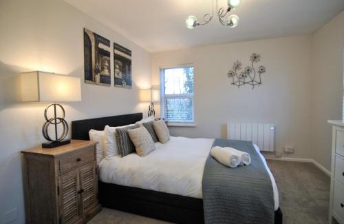 Windsor Apartment | Spacious 2-Bedroom Apartments in Windsor CH