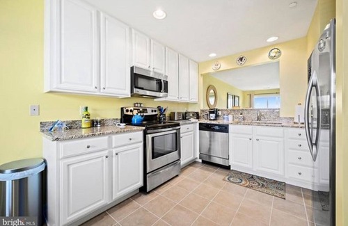 Ocean View Condo | Spacious 2 BR/2 Bath Condo w pool, golf near Bethany Beach
