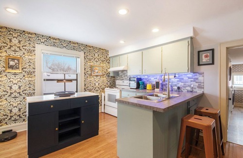 Easttown Apartment | Spacious-2-BR Duplex w/Modern Kitchen and Cozy Outdoor Spaces-Grand Rapids Gem