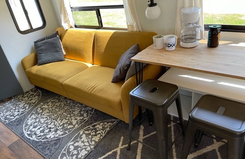 Lexington House | Spacious 2BD 2BA Cozy Family Camper, Wildwood Experience @ KHP