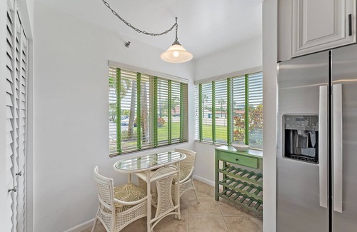Sea Palms Apartment | Spacious 2BR 2BA apartment close to the beach