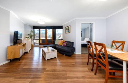 City East Apartment | Spacious 2BR Apartment in the Heart of the City - Hosted by Canstay