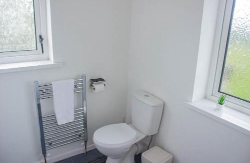 Penllergaer House | Spacious 3-Bed Retreat Near M4 Swansea
