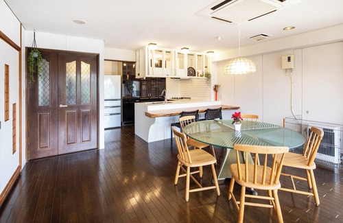 Toyohira Apartment | Spacious 3-bedroom family-friendly parkside apartment w/WiFi in charming Sapporo
