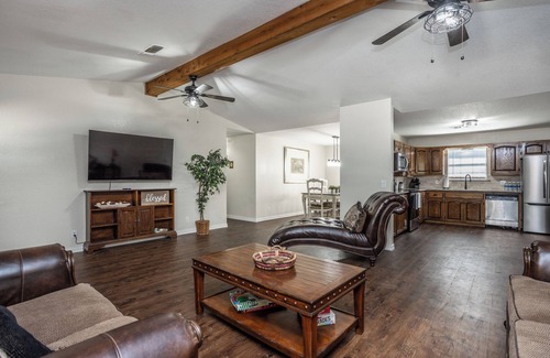 Thackerville House | Spacious 3-bedroom home Thackerville