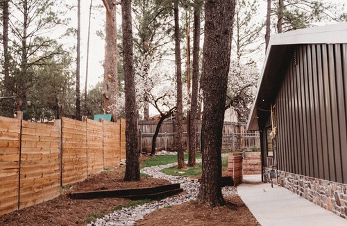 Ruidoso House | Spacious 3-bedroom house conveniently located in Ruidoso
