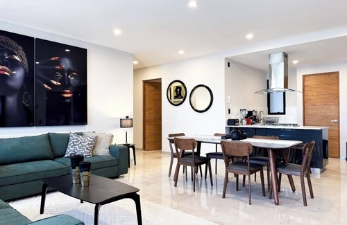Juriquilla Apartment | Spacious 3-bedroom apartment with WiFi, fitness room in charming Juriquilla