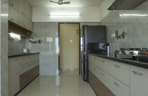 Jogeshwari West Apartment | Spacious 3BHK 220 sq.m. Apartment in the Heart of Mumbai at Andheri West