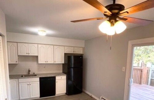 Pottsgrove House | Spacious 3BR Townhome Near King of Prussia