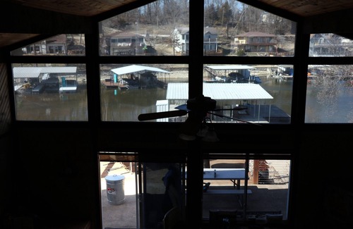 Gravois Mills House | Spacious 4-bedroom house + Loft on the 5.5mm of the Gravois Arm - LOTO