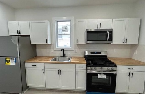 Vauxhall Apartment | Spacious 4-bedroom apartment in Union - Near Schools