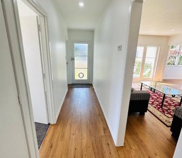 Manurewa House | Spacious 4 bedroom House in Manukau