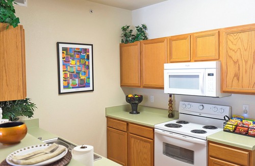 Warrensburg Apartment | "Spacious 4-Bedroom Apartment in the Heart of Warrensburg near UCM!