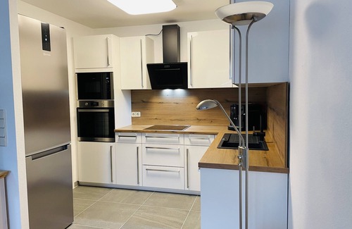 Hohenlychen Apartment | Spacious 4-star * apartment -familienfreundlich- near the lake with garden