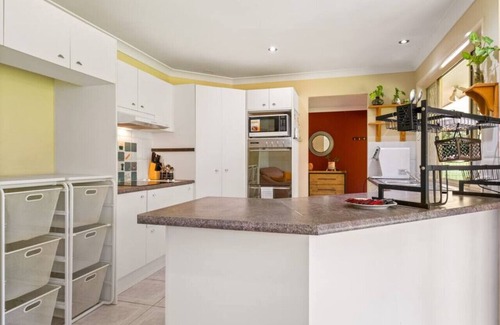 Forest Lake House | Spacious 4BR family retreat near mall@Forest Lake