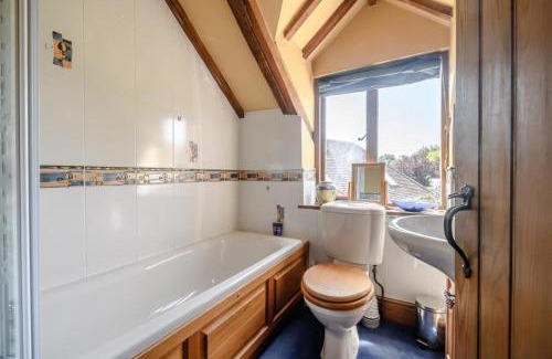 Shrawley House | Spacious 5 bed Barn in the Heart of Worcestershire