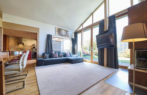 Maishofen Apartment | Spacious 5-bedroom apartment with fitness room, WiFi in wonderful Maishofen