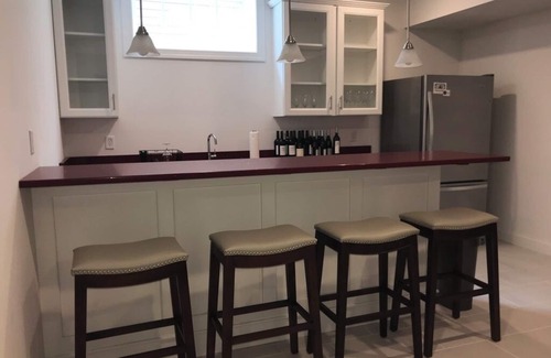 Northeast South Bend House | Spacious 5-bedroom home is just a 10-minute walk from the ND campus