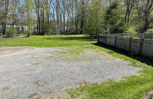 Rockland House | Spacious 5-bedroom house with WiFi, AC in delightful Rockland