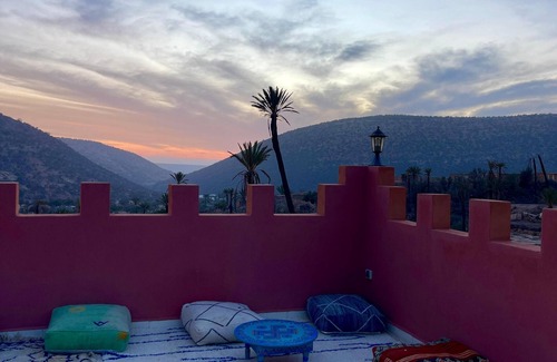 Aourir House | Spacious 5-bedroom house with jaccuzi and fitness Space , WiFi and more
