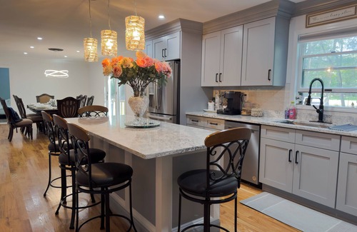 Cold Spring House | Spacious 5-bedroom house in the woods in Cold Spring just 5 minutes from town