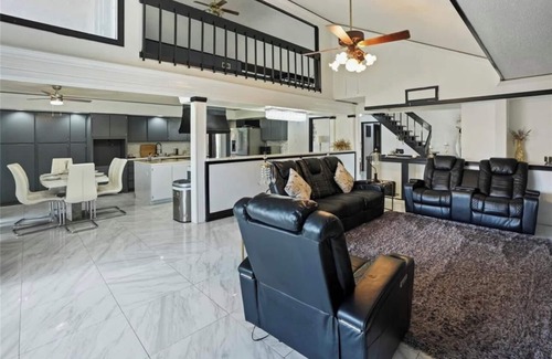 Lakeview Jefferson County House | Spacious 5 bedroom house in Port Arthur!