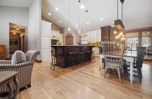 East Gull Lake House | Spacious 6-bedroom house w/Pond Views near resorts, golf, fun & beautiful lakes.