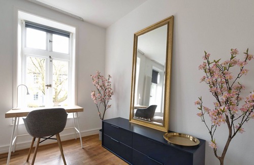 Verden House | Spacious 6 Person130qm Family Suite - Self Check-in