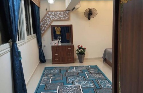 Old Cairo Apartment | Spacious 9-bedroom apartment with AC, WiFi in marvelous Cairo Governorate