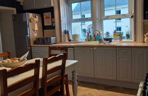 Barranisky House | Spacious 9-bedroom country house in charming Avoca