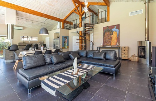 Moliets-et-Maa Villa | Spacious air-conditioned villa with heated pool, 900m ocean on a golf course with hotel services