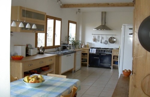 Bellegarde-du-Razes House | Spacious & Airy Village House with Large Garden and Private enclosed Pool