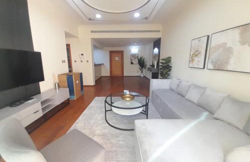 Madinat Zayed Apartment | Spacious & Amazing 1 BR Apartment