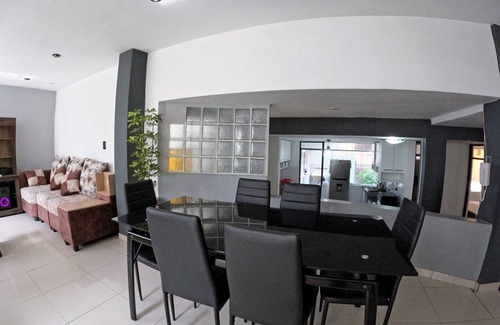 Challapampa - Santa Sofia Apartment | Spacious and beautiful apartment in Arequipa 2nd Floor