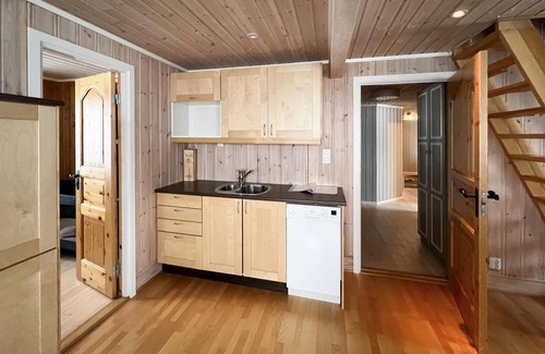 Nordre Land House | Spacious and comfortable vacation home not far from the Synna River.