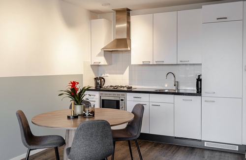 Merenwijk Apartment | Spacious and luxurious apartment - Kaag Resort (23)
