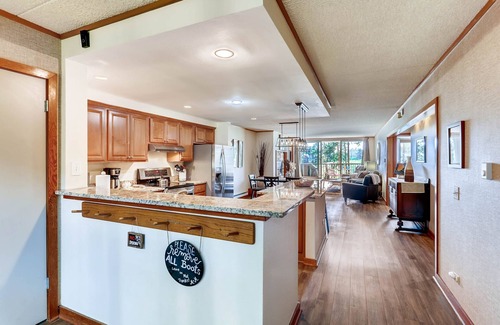 Keystone Condo | Spacious And Modern 2br Premier- The Pines- Kids Ski Free 2 Bedroom Condo by RedAwning